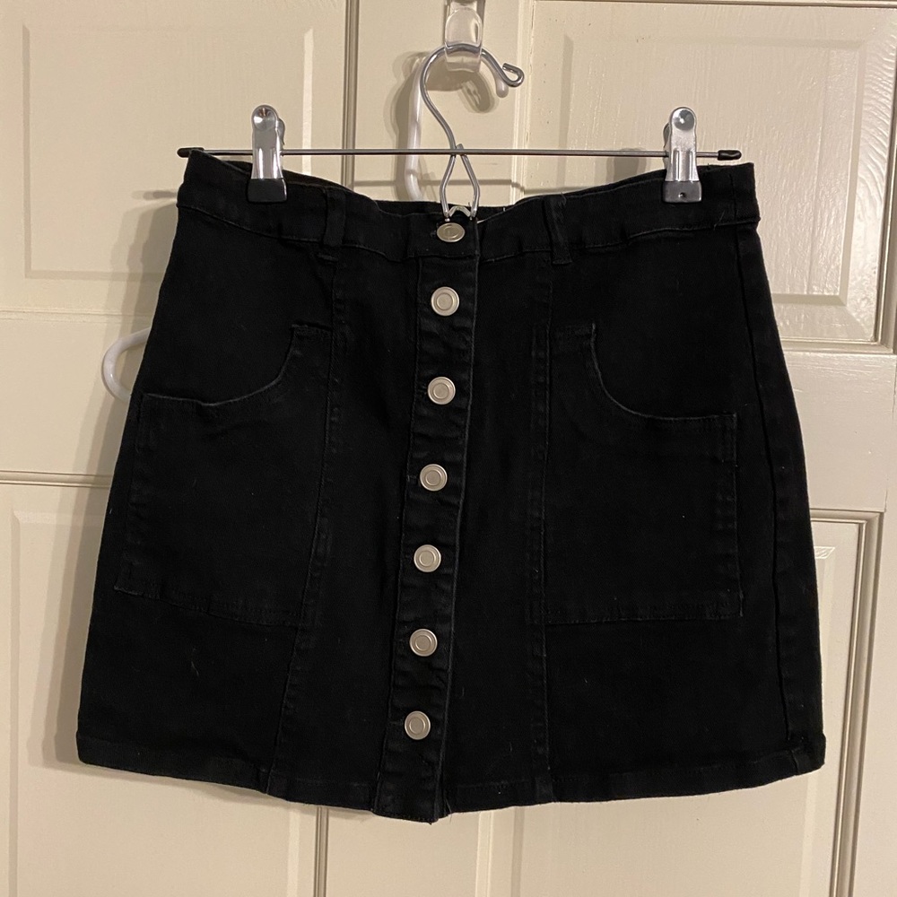 Black denim skirt